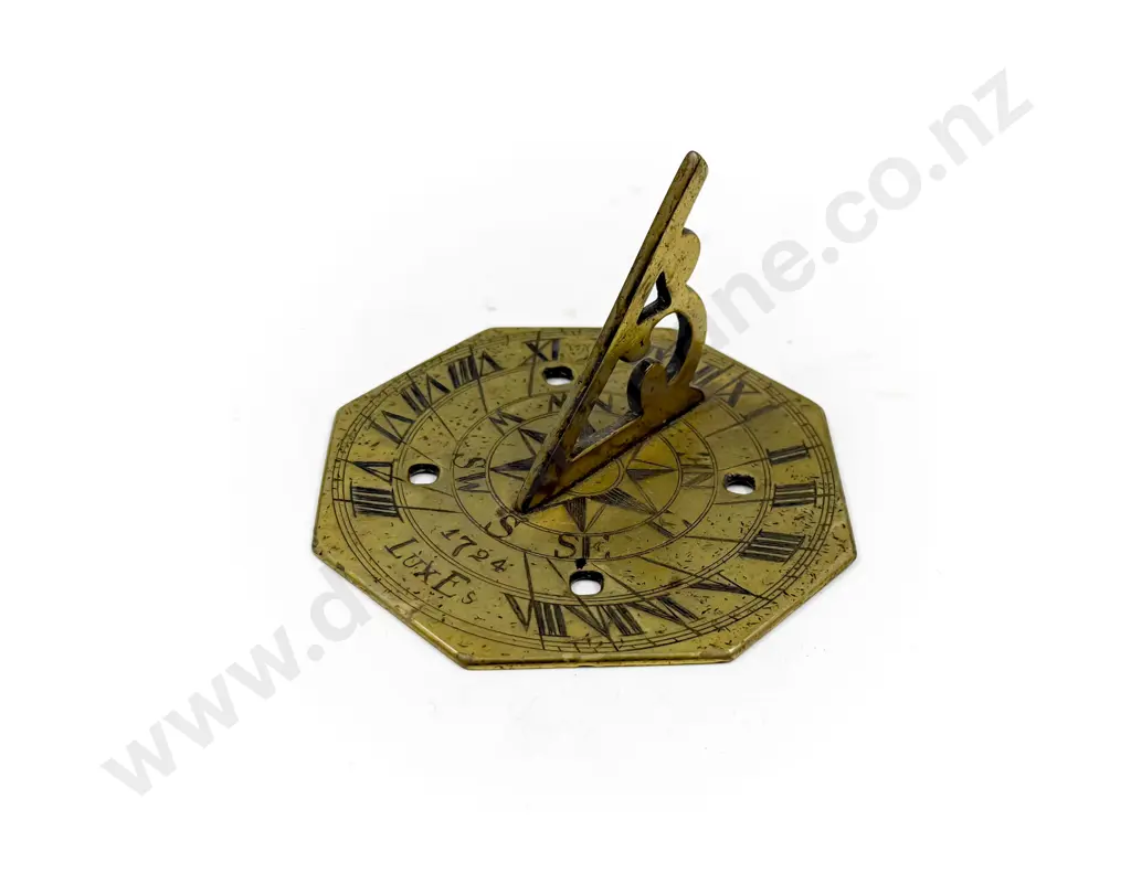 Reproduction Brass "1724" Small Sun Dial Image 1++