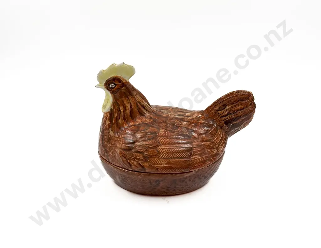 Ceramic Chicken Dish Image 1++