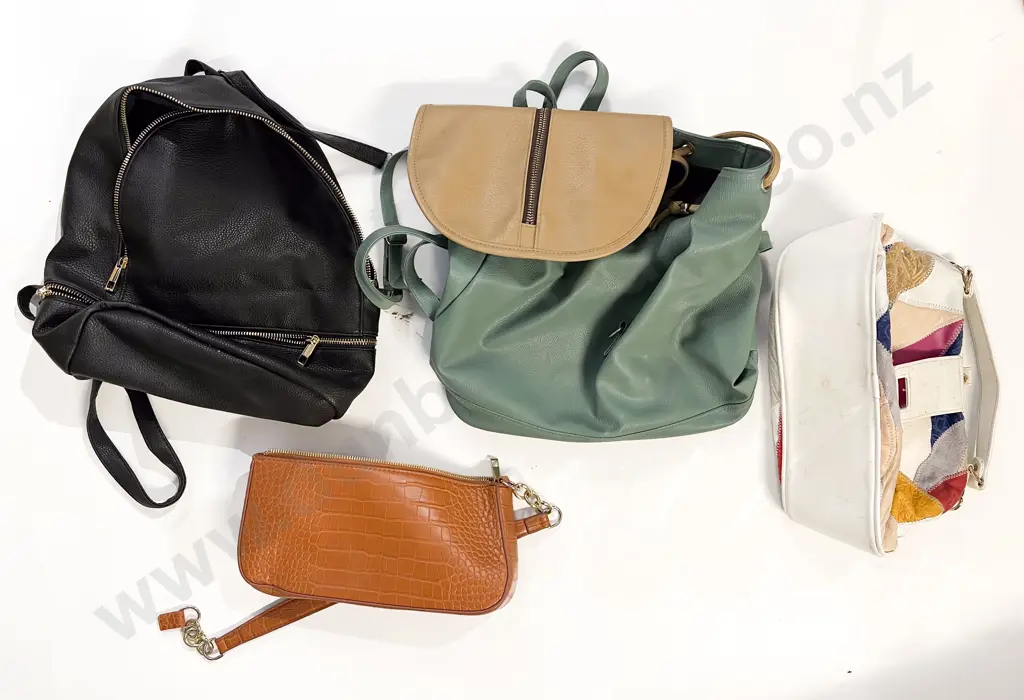 Boxes of Assorted Material ladies shoes bags fashion accessories Wool etc Image 1++