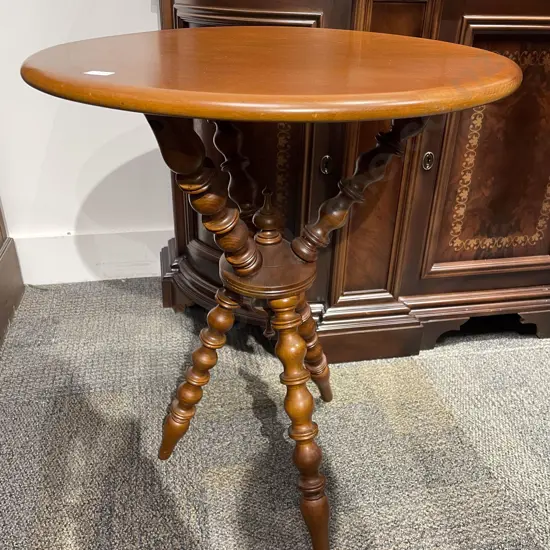 Tripod Based Wine Table with Bobbin Turned Legs