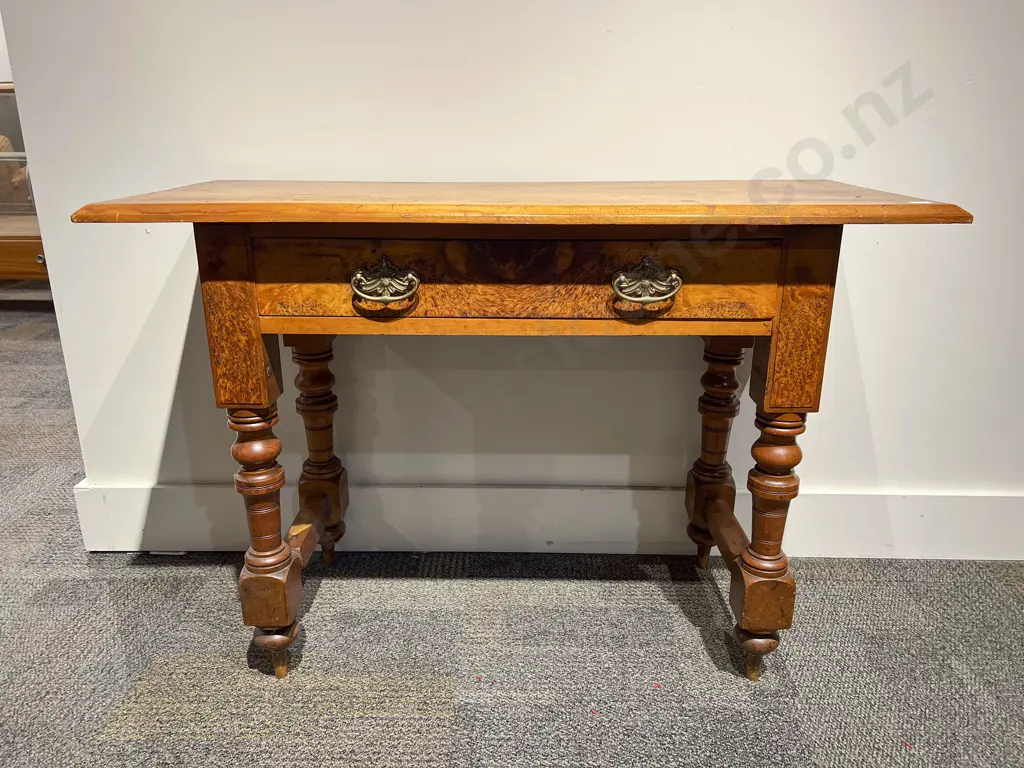 Colonial Kauri Single Drawer Washstand Image 1++