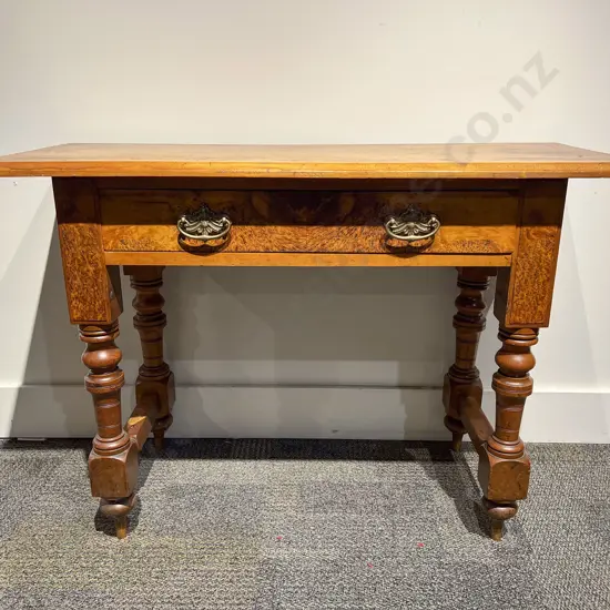 Colonial Kauri Single Drawer Washstand