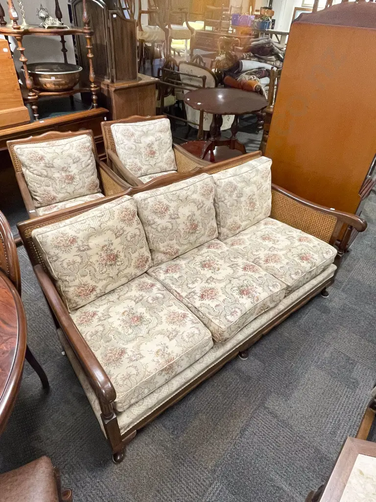 Three Piece Wycombe Conservatory Suite Image 1++