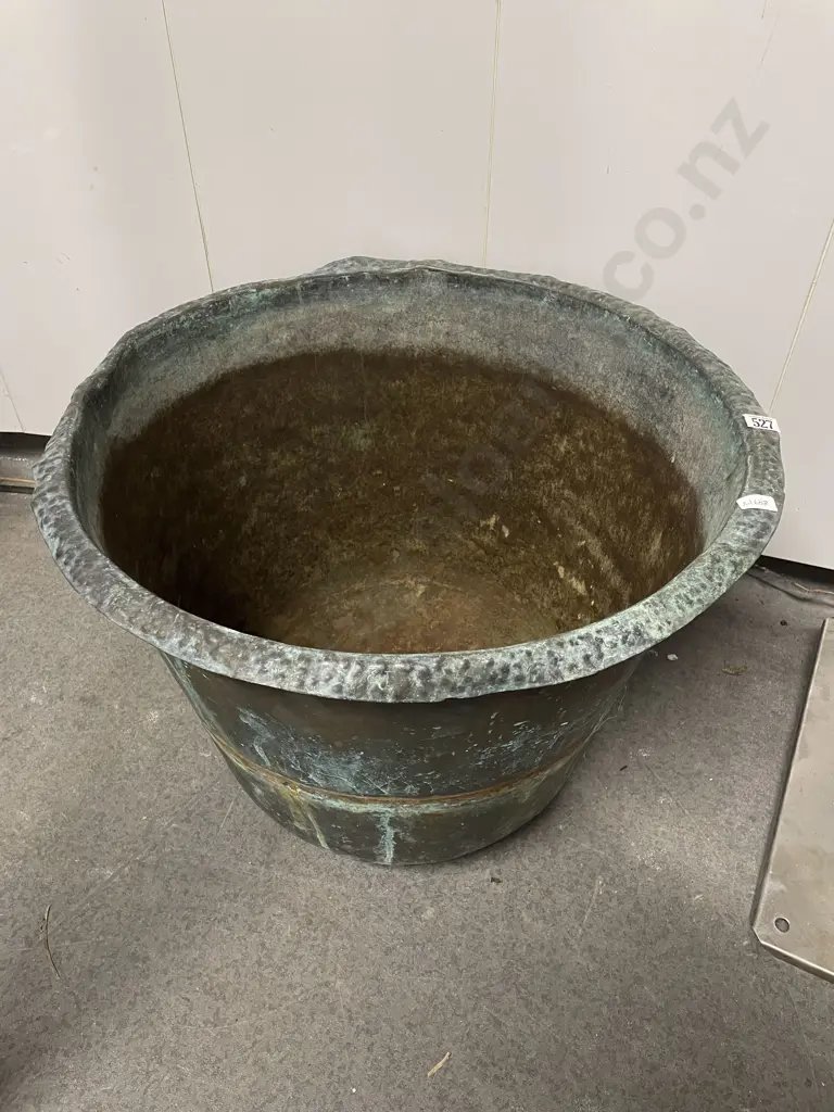 Large Copper Planter Image 1++