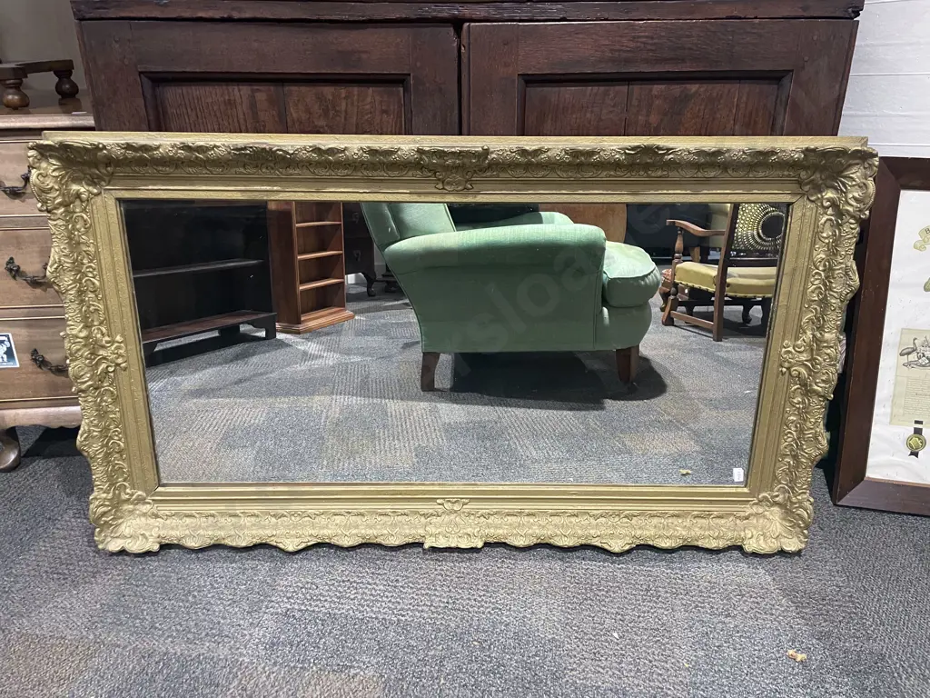 Gilt Framed Rectangular Wall Mirror Image 1++