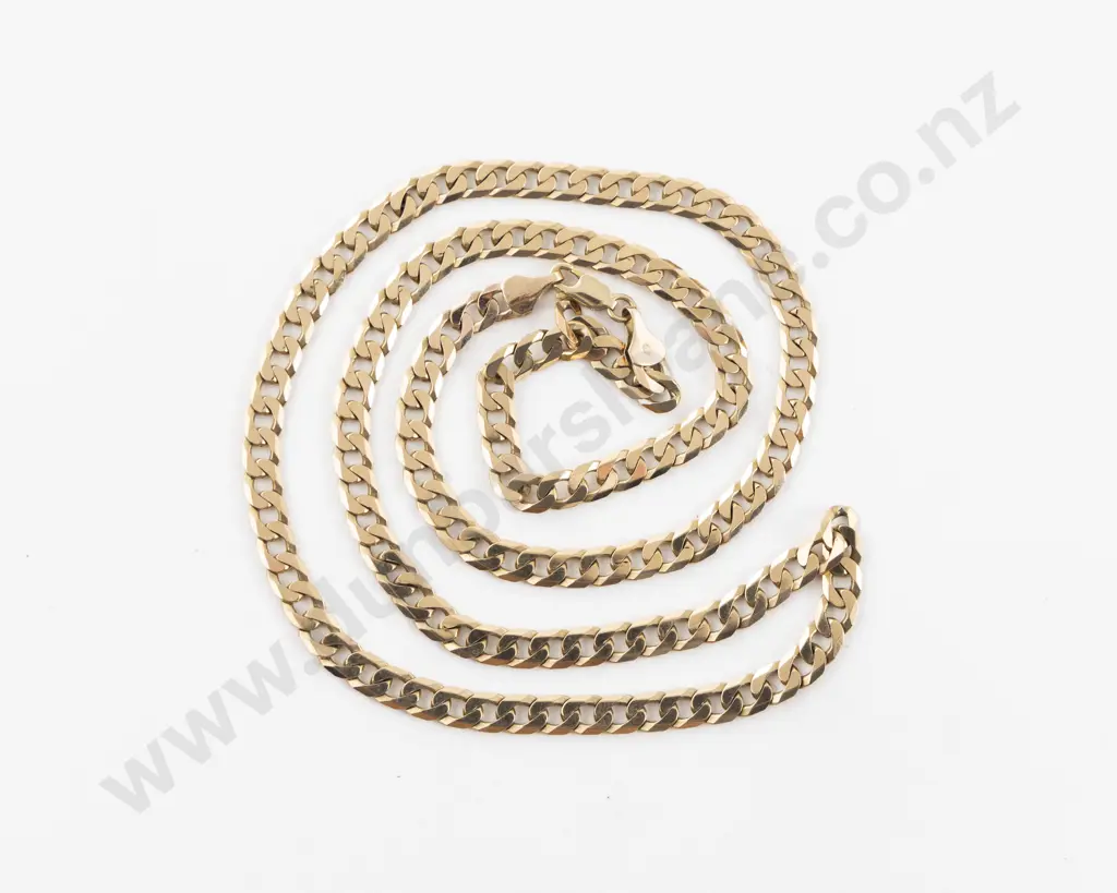 9ct Modern Flat Curb Link Neck Chain Image 1++