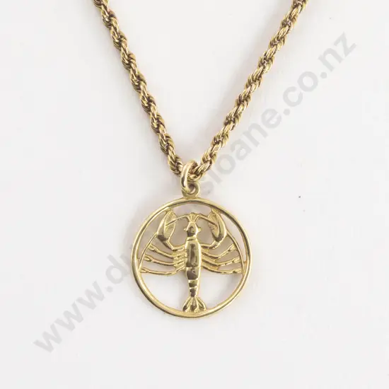 18ct Circular Scorpion Pendant on 14ct Modern Fancy Link Chain