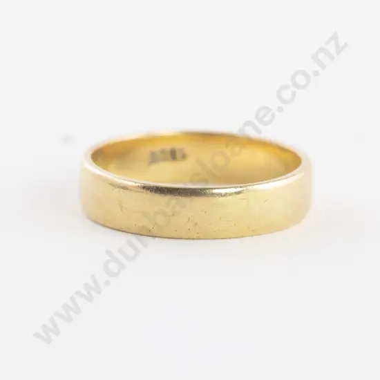 18ct Plain Wedding Band