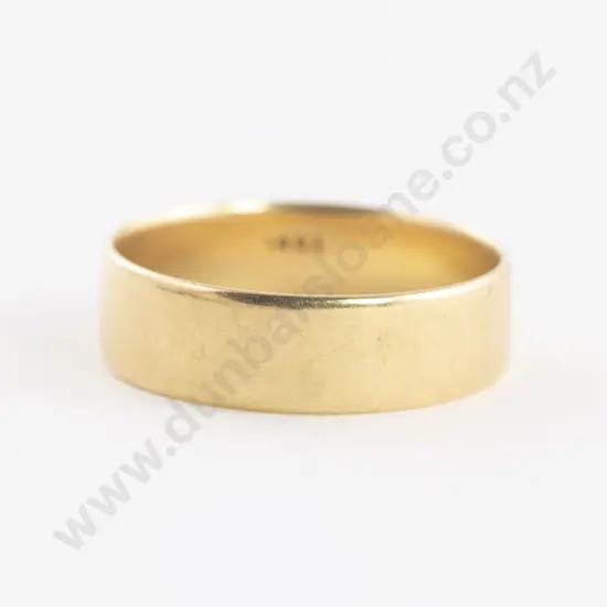 18ct Plain Wedding Band