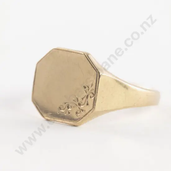 9ct Signet Ring