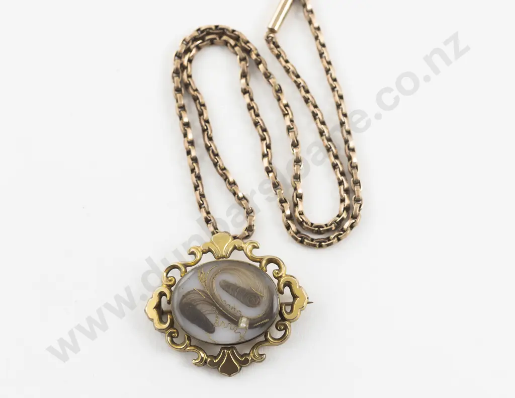 Victorian 9ct Framed Hair Memorial Brooch Image 1++
