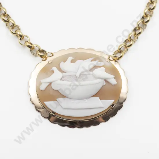 9ct Framed Cameo Pendant