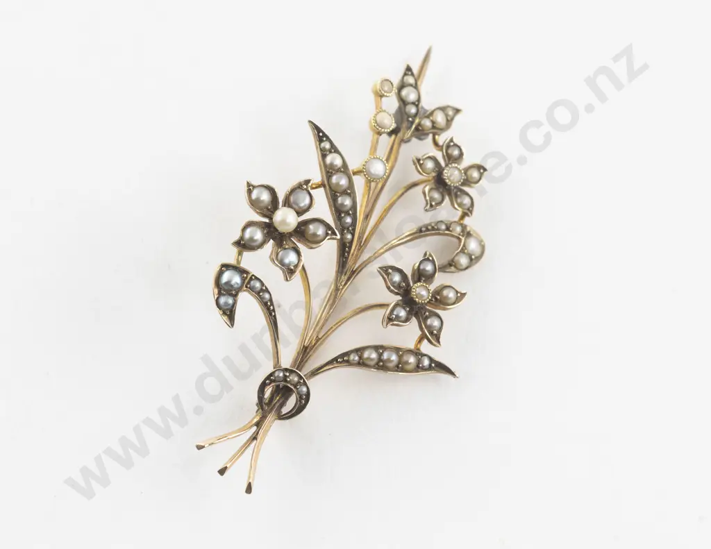 Edwardian 9ct Seed Pearl Floral Spray Brooch Image 1++