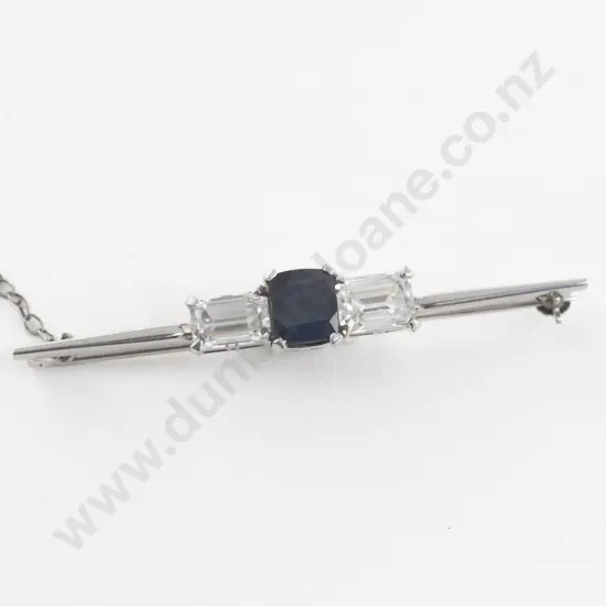 18ct White Gold and Platinum Three Stone Sapphire Bar Brooch