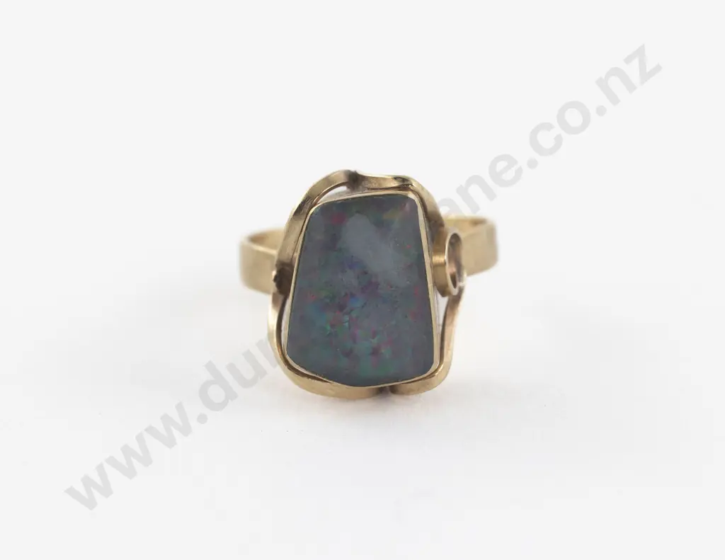 9ct Single Opal Dress Ring Image 1++