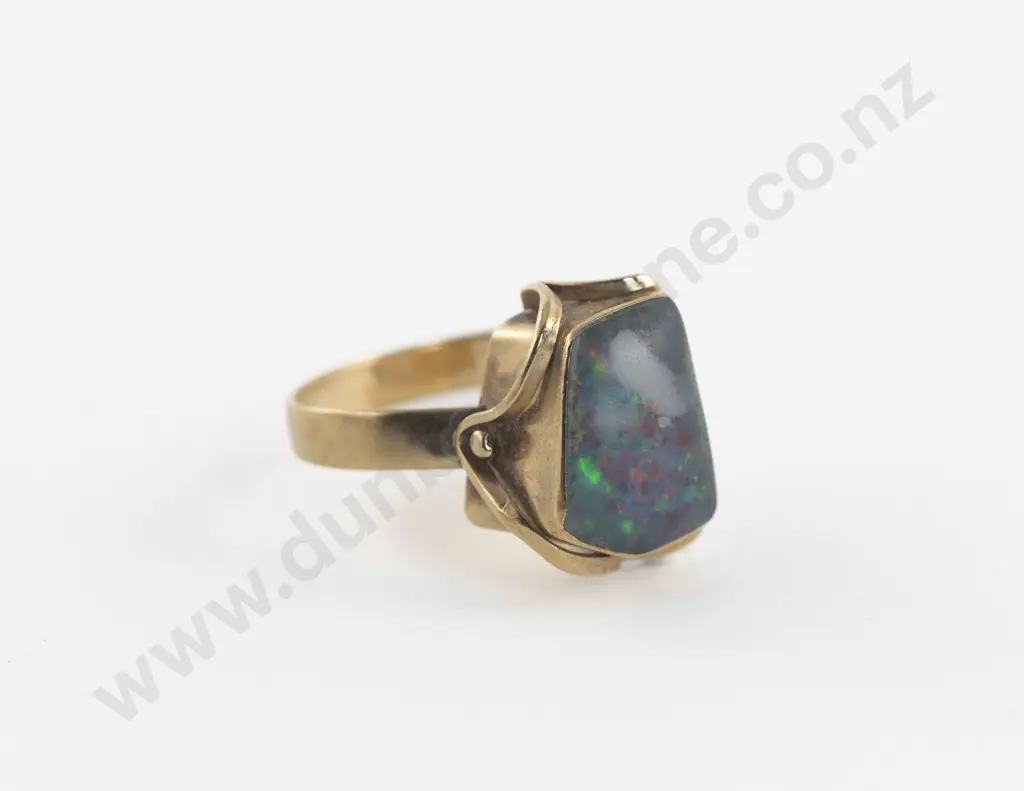 9ct Single Opal Dress Ring Image 1++