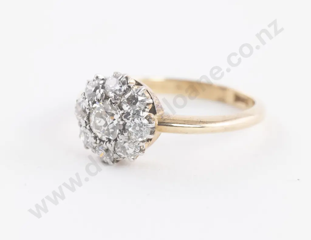 18ct Nine Stone Diamond Floret Cluster Ring Image 1++