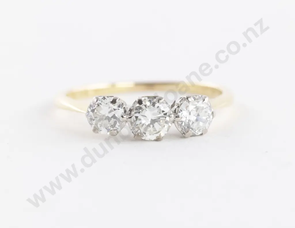 18ct Three Stone Diamond Bridge Ring Image 1++