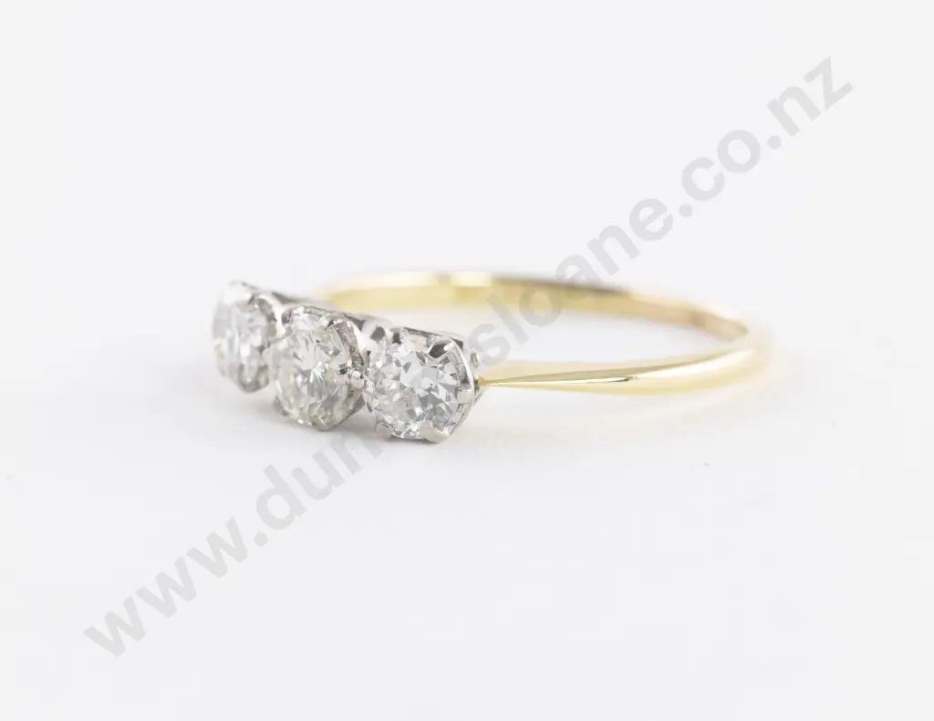 18ct Three Stone Diamond Bridge Ring Image 1++