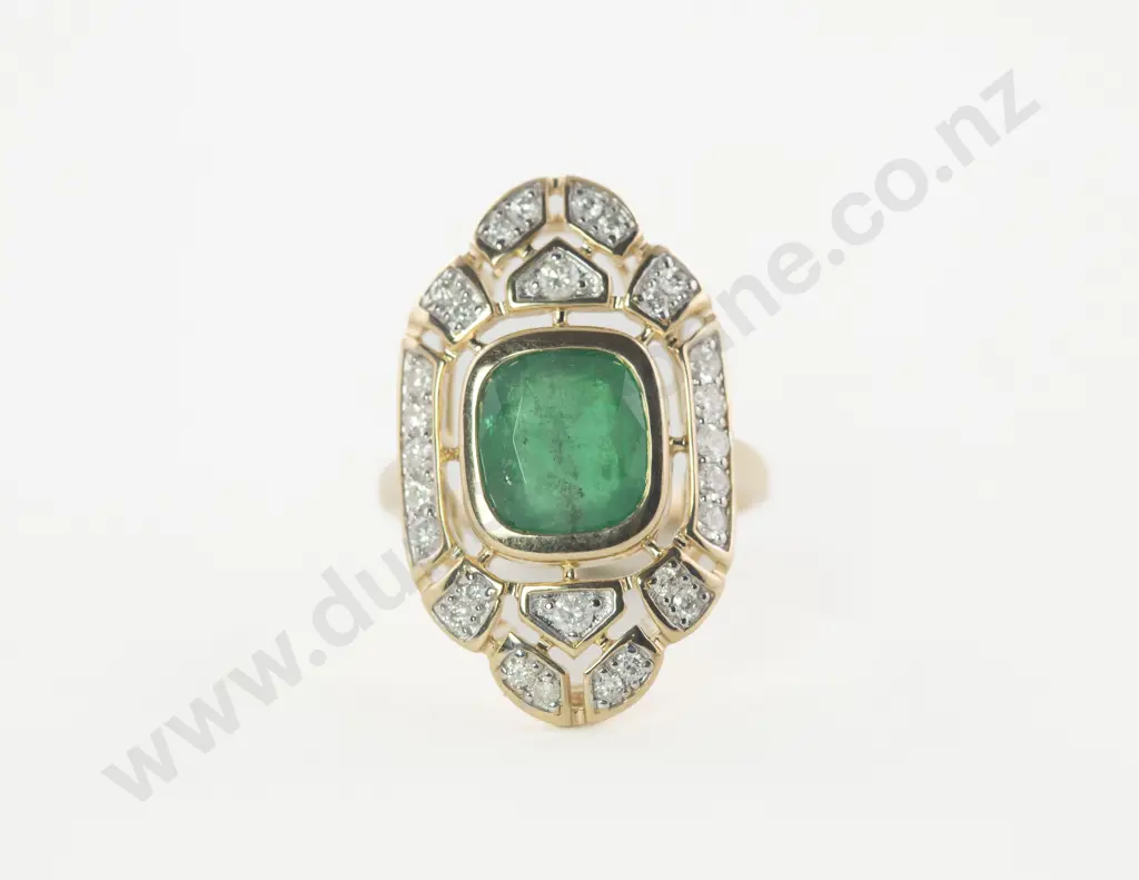 14ct Art Deco Style 29Stone Emerald and Diamond Ring Image 1++