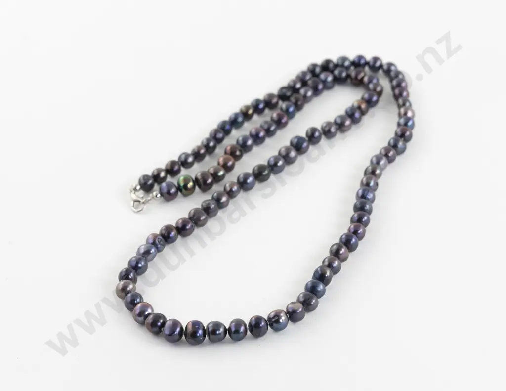 Single Strand Black Freshwater Pearl Necklace Image 1++