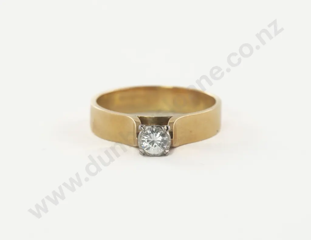 18ct Solitaire Diamond Ring Image 1++