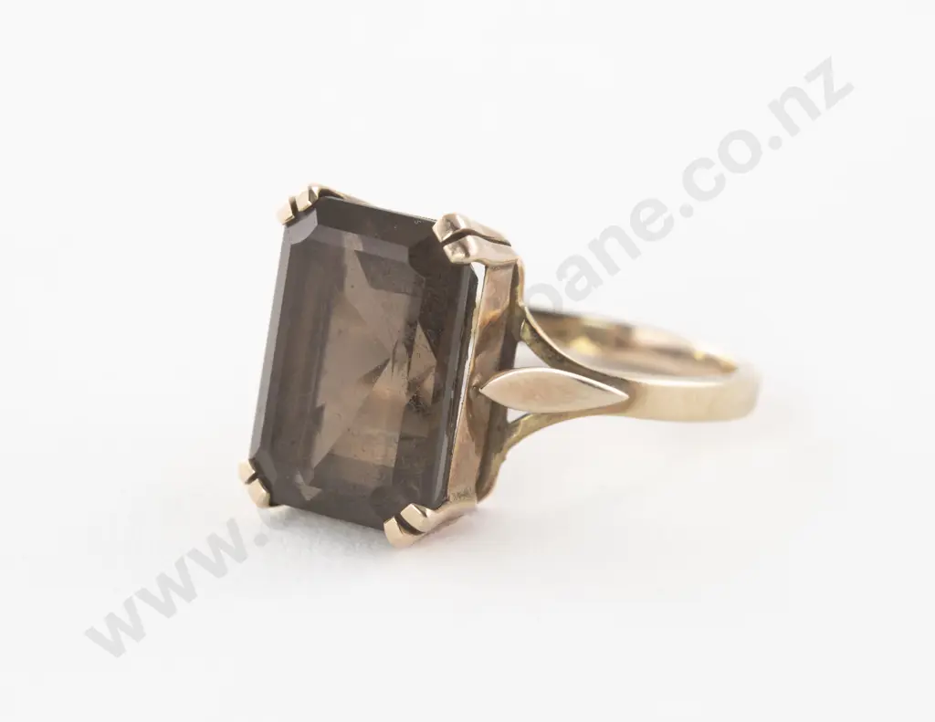 9ct Single Smoky Quartz Dress ring Image 1++