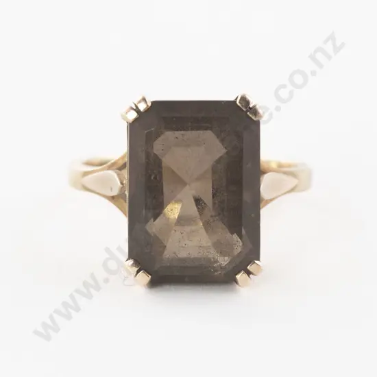 9ct Single Smoky Quartz Dress ring