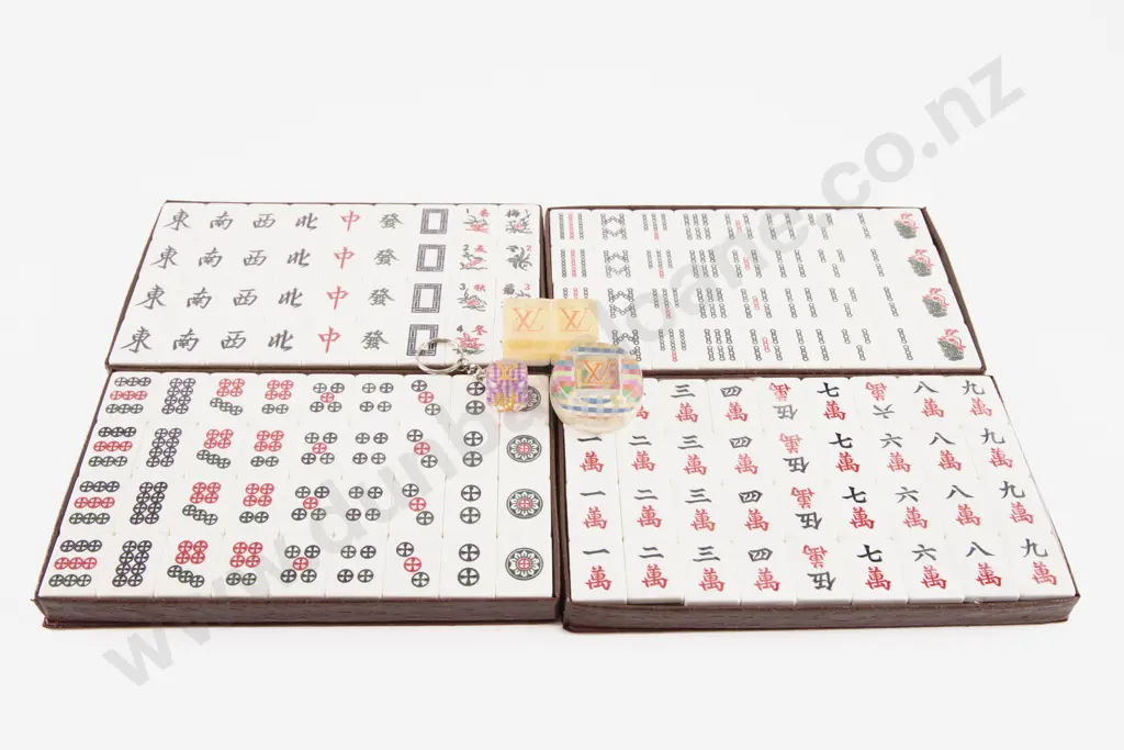 Louis Vuitton Cased Mahjong Set Image 1++