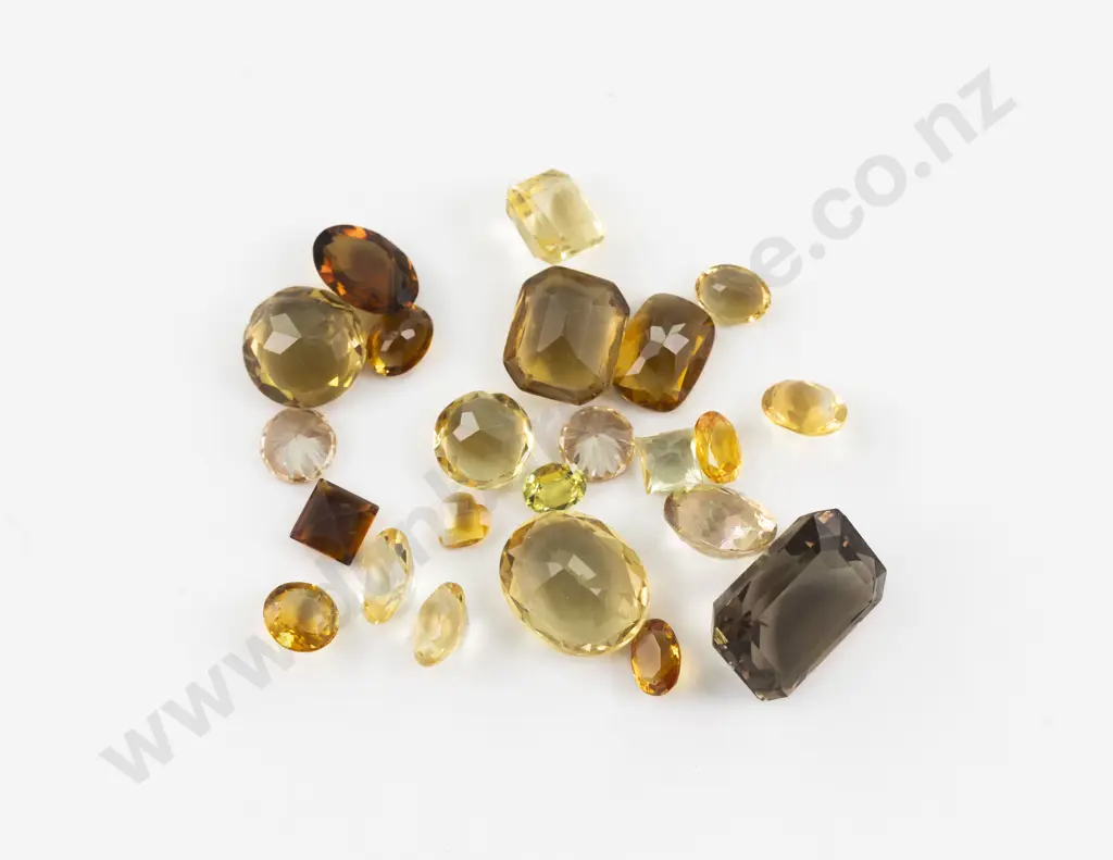 Quantity of Citrine and Smoky Quartz Crystal Gem Stones Image 1++