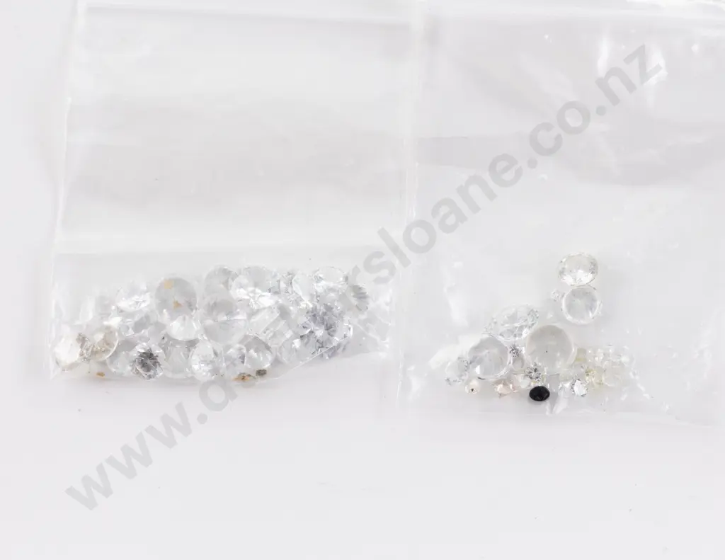 Quantity of Unmounted Crystal Gems Image 1++