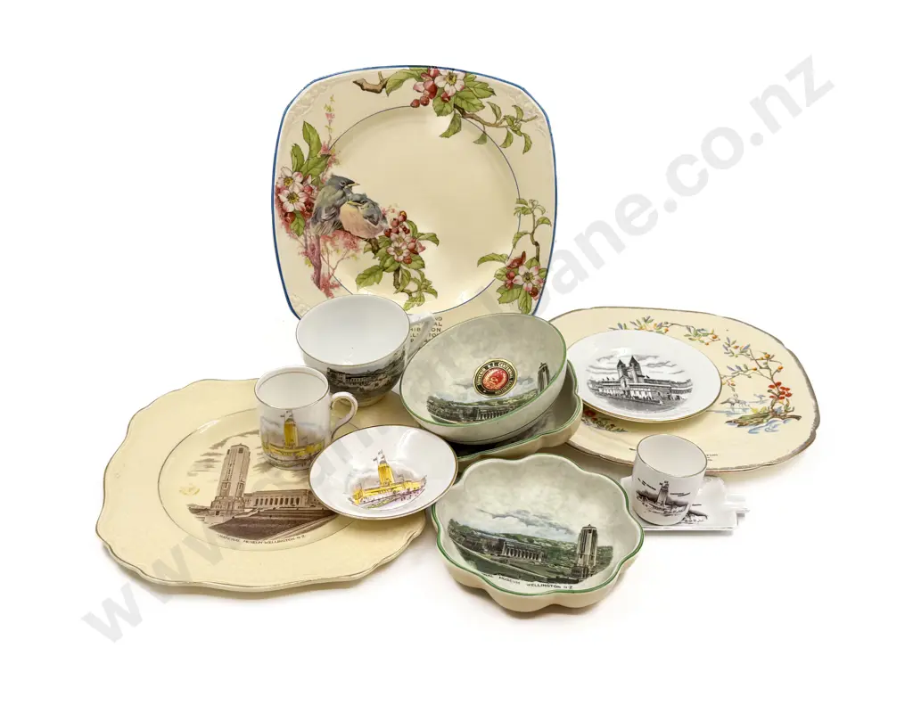 Quantity of Assorted NZ Centennial Exhibition Souvenir Tea Ware Image 1++