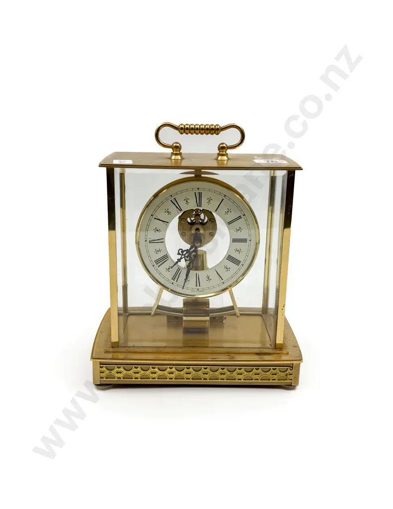 Mid C20th Mantle Clock Image 1++