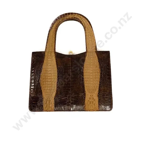 Mixed Assorted Tourist Ware & Woodware incl Lizard Skin Handbag