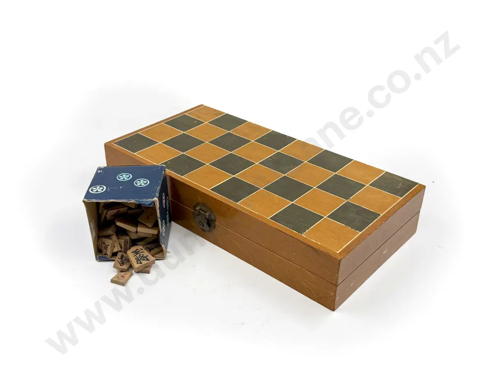 Boxed Vintage Chess Set & Wooden Gaming Tiles Image 1++