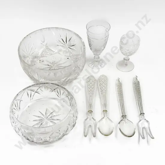 Quantity of Glass & Crystal