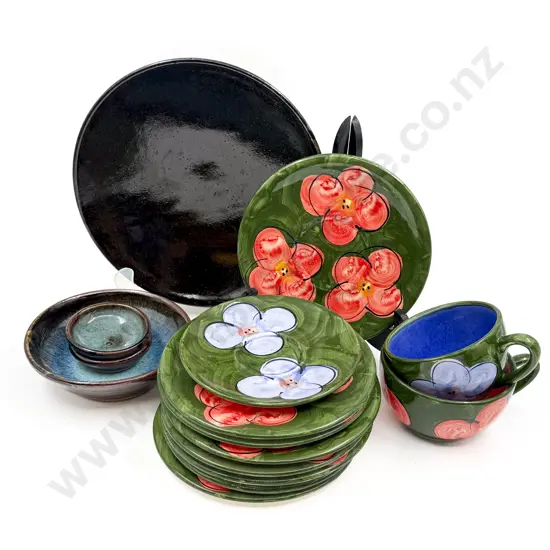 Mixed NZ Pottery incl Christine Harris
