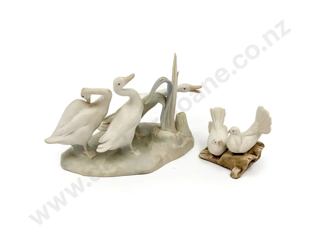 Lladro Bisque Geese Figure Group & Capodimonte Dove Figure Group Image 1++
