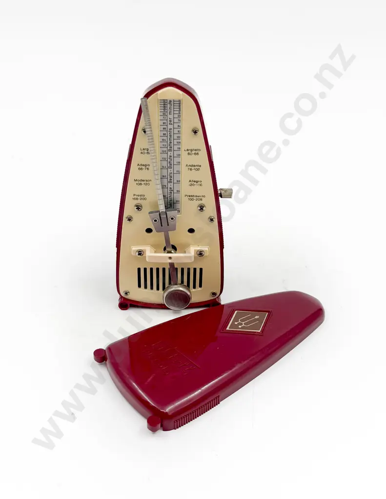 Taktell Bakelite Vintage Metronome Image 1++