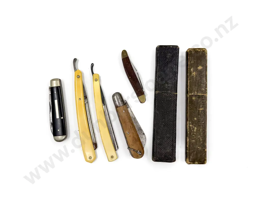 Three Vintage Pocket Knives and Two Cut Throat Razors Image 1++