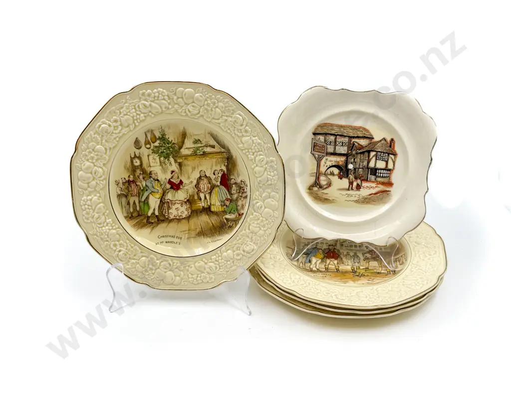 Five Dickens Themed Plates & Other Image 1++