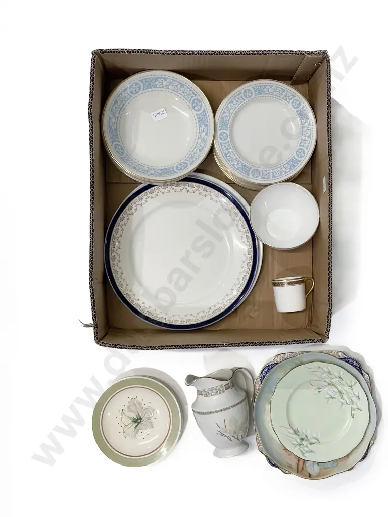 Box of Assorted Fancy China incl RD Image 1++
