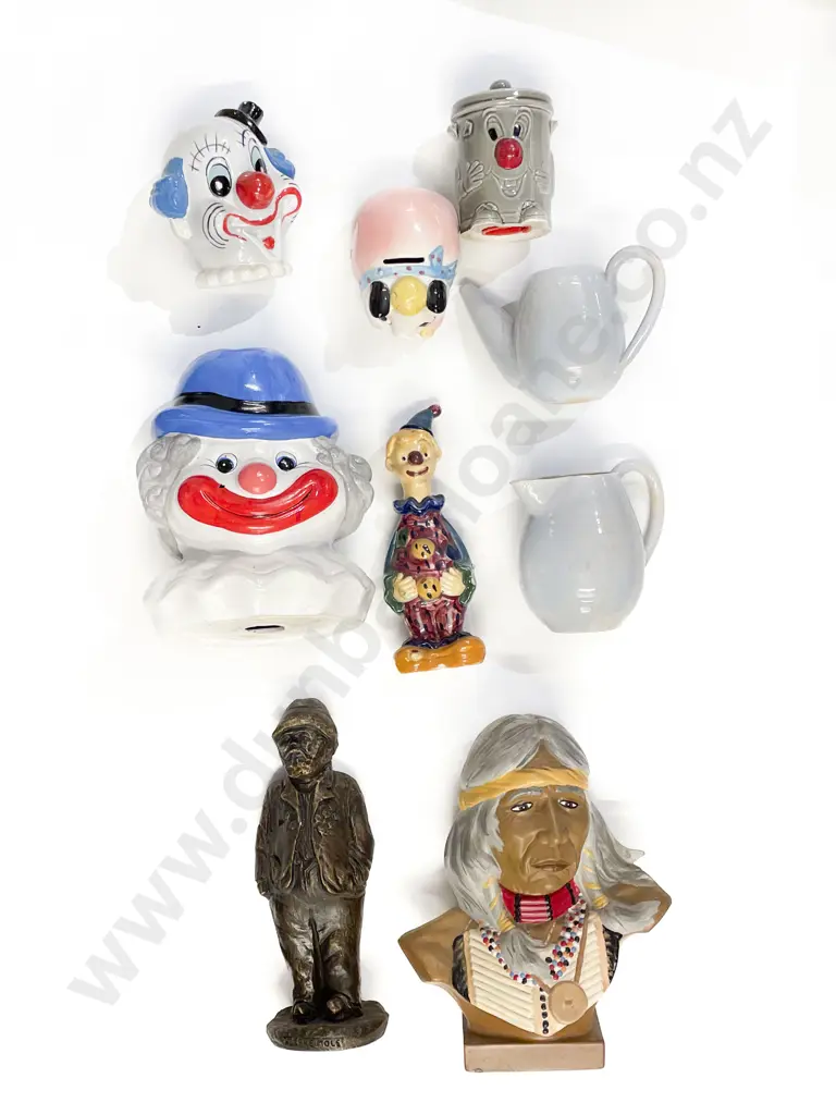Quantity Assorted Money Boxes etc Image 1++
