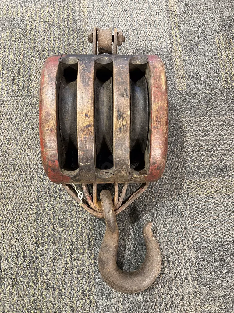 Multiple Rope Pulley with Hook Image 1++