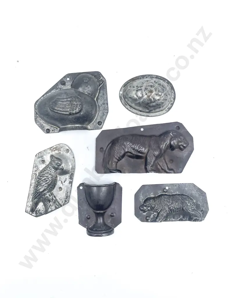 Six Tin Moulds Image 1++