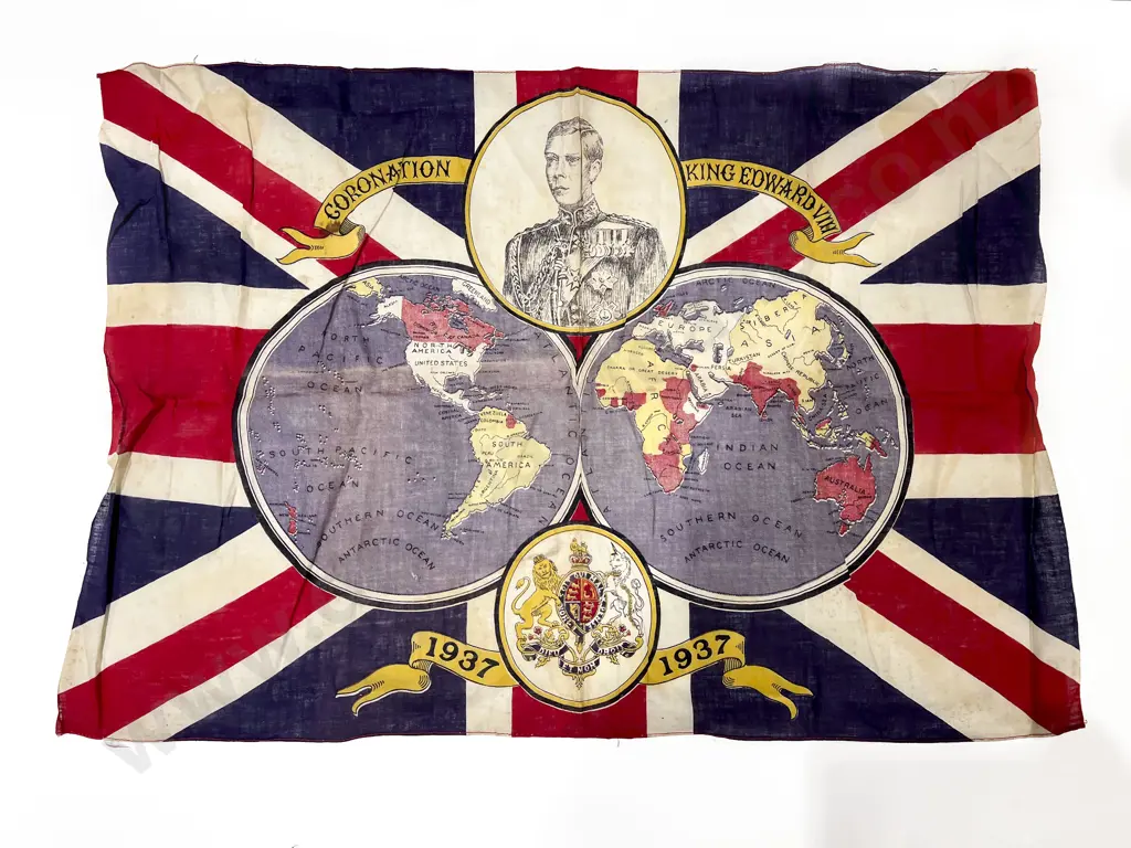 Assortment of Vintage British Flags Image 1++