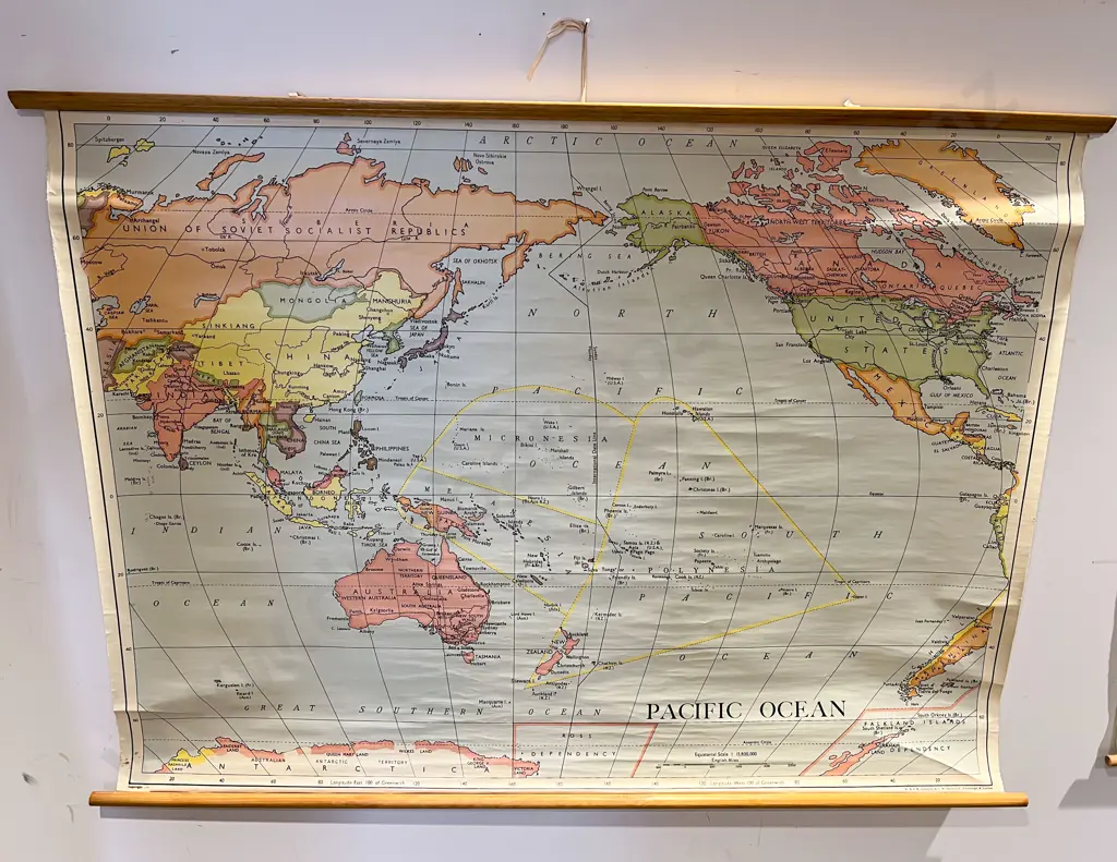 Vintage Large Map of the World & Other Large Map of South East Asia Image 1++