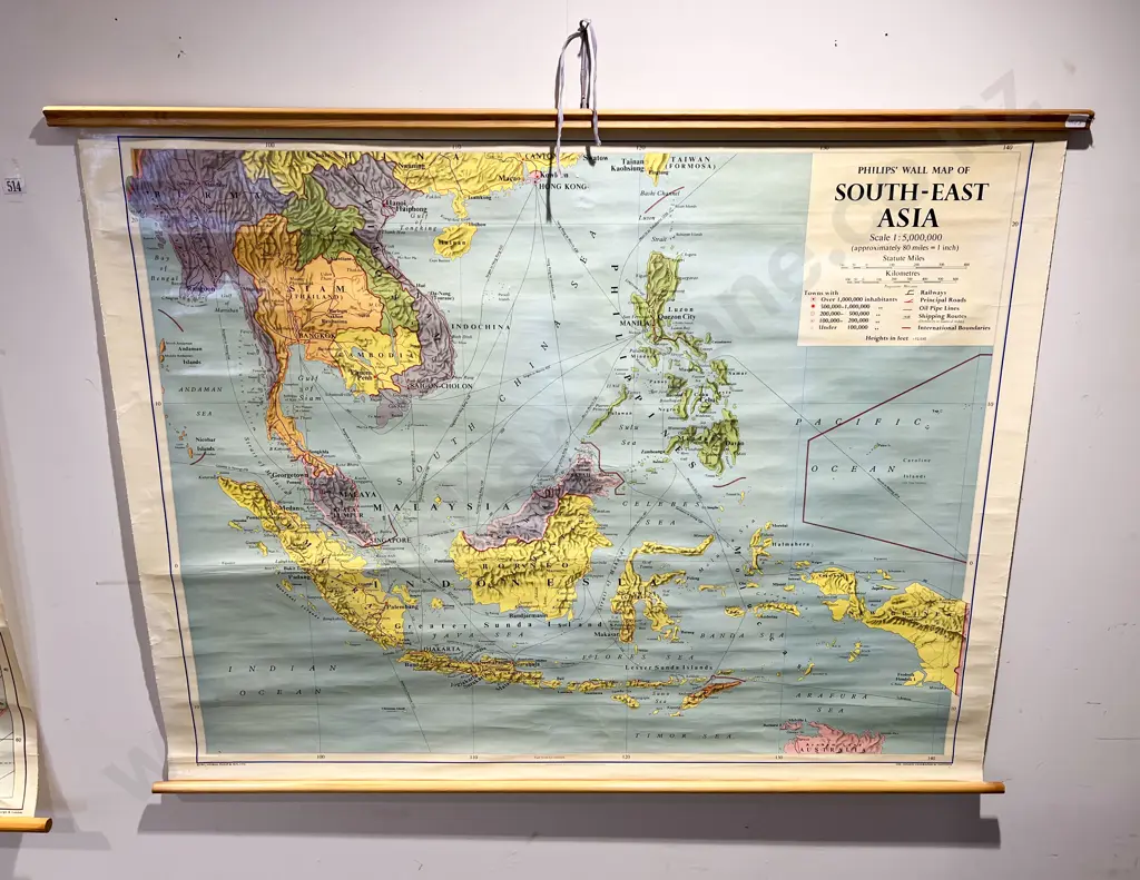 Vintage Large Map of the World & Other Large Map of South East Asia Image 1++