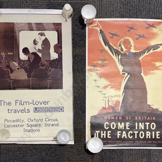 Quantity of Unframed Tourism Advertisements