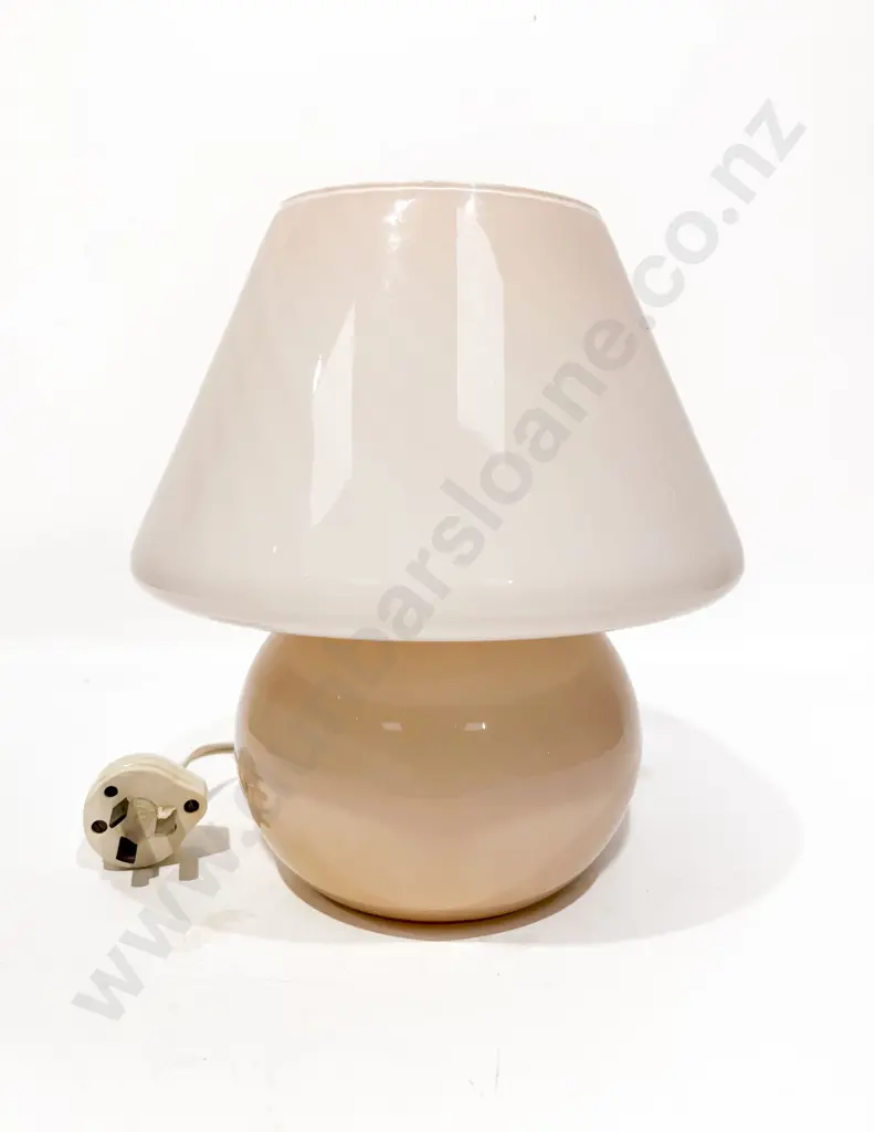 Italian Glass Table Lamp Image 1++